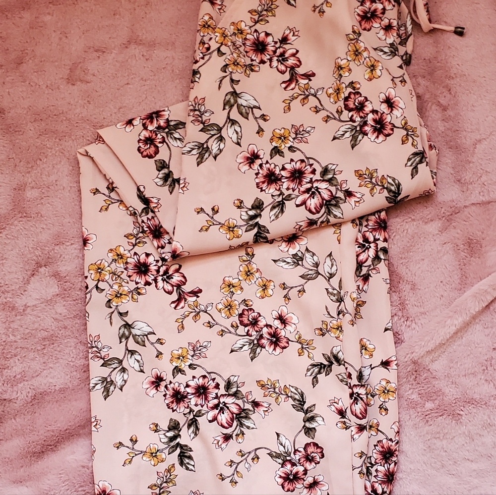 Wide leg pants